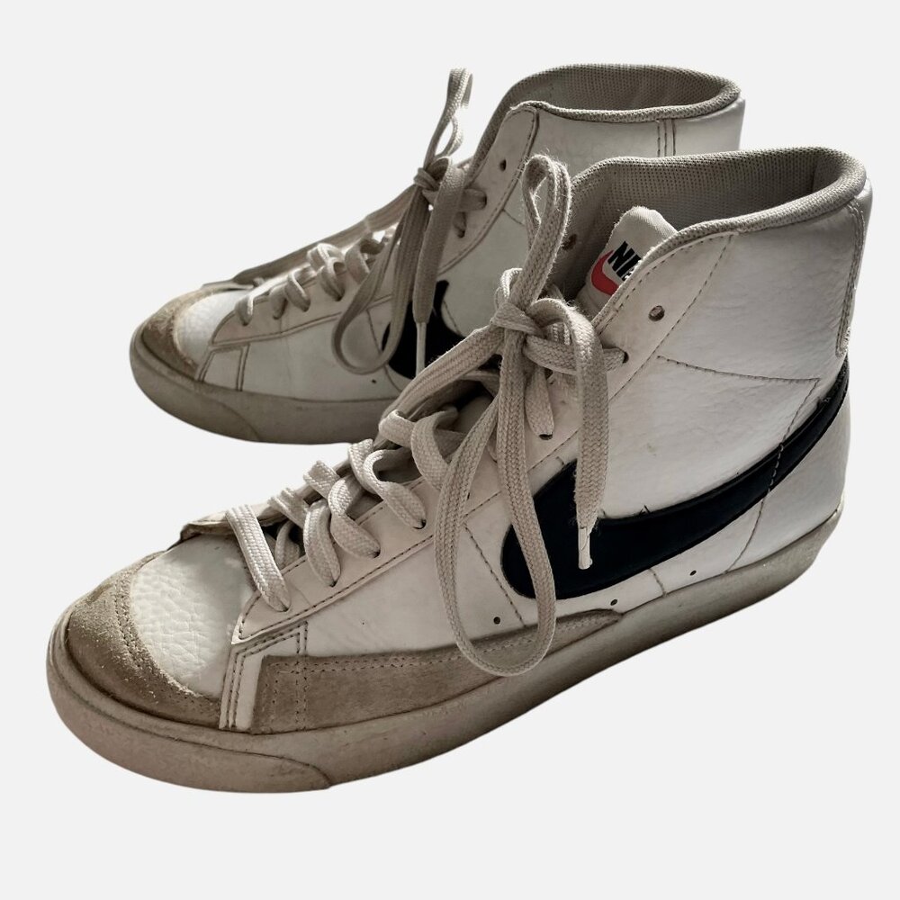 Nike Blazer Mid 77 Sneakers Size 5.5 Womens White Black Leather Lace Up Shoes